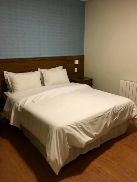 Hotel Chateau กังโปสดูจอร์เดา ภายนอก รูปภาพ